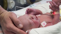 V americkom Dallase priviedla na svet dieťa mamička, ktorá sa narodila bez maternice