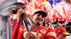 Veľkolepá šou so svetovými hviezdami: Kansas City obhájilo titul v Super Bowle