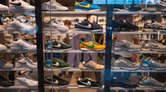 Topánky za 5 eur v obchode populárnej značky. Podvodníci lákajú Slovákov na obrovské zľavy