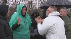 Zneistení obyvatelia obce sa chystali na odpor. Vystrašilo ich testovanie dobytka