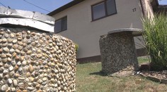 Vykopal 13 studní, no vodu nenašiel. Obyvatelia štyroch dediniek sú zúfalí, pomôcť môže len verejný vodovod