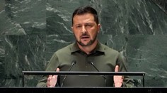 „Zvíťazíme,“ vyhlásil Zelenskyj na druhé výročie vojny na Ukrajine