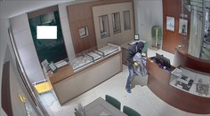 Zistili sme nové informácie o štvorici, ktorá vykradla luxusné klenotníctvo v Bratislave