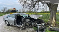 Iba 20-ročný mladík na audi A6 si zabil v aute o rok mladšiu kamarátku. Šoféroval opitý