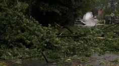 Okolité krajiny už zasiahli prudké búrky. Prídu aj k nám