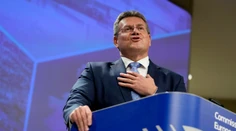 Kandidátom Slovenskej republiky na člena Európskej komisie je Maroš Šefčovič