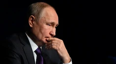 Putin začiatok ruskej invázie údajne trikrát odložil, tvrdí predstaviteľ ukrajinskej tajnej služby