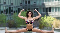 Dcéra Van Dammea je poriadna "šupa". Akčná po otcovi