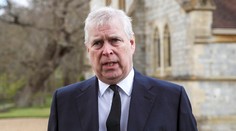 Princ Andrew zaplatí Američanke za sexuálne napadnutie
