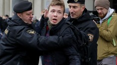 Bielorusko: Novinár Pratasevič je po zadržaní údajne v kritickom stave