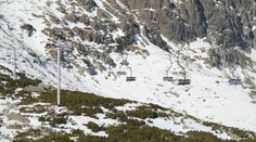 Najvyššie položená zjazdovka na Slovensku je stále bez lyžiarov. Nádej však zatiaľ neumiera