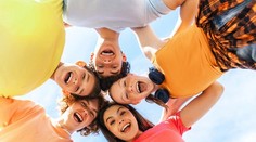 Aj deti majú ťažkosti a problémy, ktorým musia čeliť: Bezplatná služba vypĺňa dôležitú medzeru