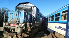 Vlakové nešťastie v Česku: Pri havárii osobného vlaku sa zranilo najmenej 21 ľudí