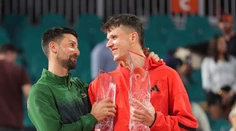 Už pred rokmi v ňom videl veľký potenciál, dokonca spolu trénovali. Djokovič našiel po prehre aj pozitíva