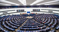 Ako výsledky eurovolieb ovplyvnia fungovanie europarlamentu? Rozhodovaciu právomoc majú komisári
