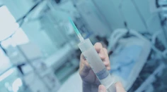 Zdravotná sestra podozrivá z vraždy. Starenke mala vpichnúť vzduch do žily