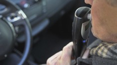 Vodičov s alkoholom v krvi je na cestách veľa. EÚ chce zaviesť tzv. alko zámok