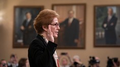 Trump počas procesu impeachmentu "zastrašoval" v tweete svedkyňu