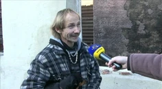 Príbeh muža, ktorý sa neteší na Vianoce: Strechu nad hlavou mu vzali plamene
