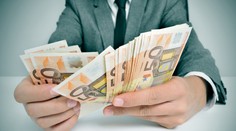 Najviac Slovákov zarába mesačne 400 až 800 eur