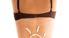 Známy ostrovný štát zakáže "toxické" opaľovacie krémy