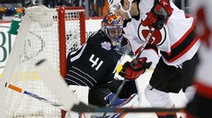 Halák priviedol Islanders k triumfu, asistencie Tatara a Sekeru