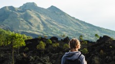 Obľúbená exotická destinácia chce zakročiť proti nevhodnému správaniu turistov. Zakázať chce vstup do hôr