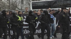 Kmotríkov syn skončil po derby Slovan - Trnava na polícii. Údajne napadol miestneho SBS-kára