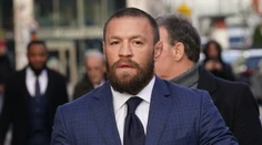 Schyľuje sa k veľkému návratu. Conor McGregor oznámil dohodu o exhibícii s Loganom Paulom