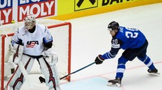 Fíni deklasovali aj USA a postupujú z 1. miesta, Aho sa blysol hetrikom