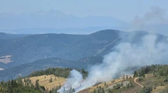 FOTO+VIDEO: Kojšovu hoľu zachvátili plamene. Hasiči už druhý deň bojujú aj s požiarom v Súľovských skalách