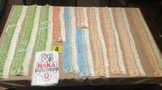 Razia NAKA: Za mrežami skončili traja muži, drogy vo veľkom predávali v siedmich okresoch