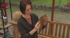 Slovenskej dizajnérke sa podarilo niečo nevídané. Z kokosovej vody vyvinula materiál, ktorý pripomína kožu