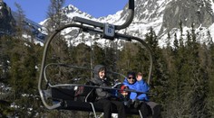 Zamestnanci si už môžu pýtať príspevok na rekreáciu od 1. januára, najviac 275 eur