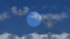 Strašidelné video: Zamotaní parašutisti sa zrútili priamo do záhrady