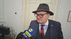 Pýtal eurofondy za drahý materiál, v skutočnosti použil kamene z rybníka. Starosta si vypočul rozsudok