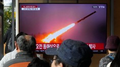 Severná Kórea vypálila niekoľko riadených striel smerom do Japonského mora