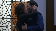 Alex čakal milostné radovánky, skončilo to poriadnym trapasom