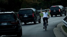 Stačilo jedno vulgárne gesto a matku dvoch detí vyhodili z práce