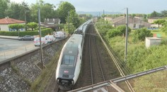 Tornáda v USA zabíjajú, vo Francúzsku sa kvôli počasiu takmer vykoľajil vlak – živly útočia naprieč svetom