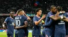 VIDEO: Messiho domáca premiéra trvala 75 minút. Pri odchode z trávnika odmietol podanie rúk s trénerom