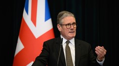 Putin stojí v ceste prímeriu medzi Ruskom a Ukrajinou, vyhlásil britský premiér