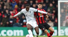 Liverpool po výhre nad United stroskotal u outsidera, Chelsea chytá formu a City vydrelo tri body