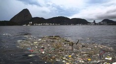 Ďalšie sťažnosti z Ria. Plavci majú súťažiť v zátoke, v ktorej našli aj mŕtve telá