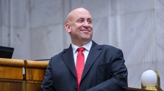 Sľubuje zrýchlenie a zjednodušenie povoľovacích procesov. Podľa ministra Ráža nie je nový stavebný zákon zložitý