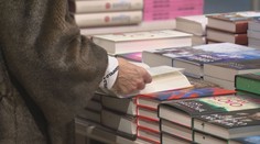 Radi čítame romantické sci-fi a nezdráhali by sme sa darovať ani knihu z druhej ruky, ukázal prieskum