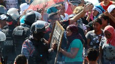 Násilnosti medzi väzňami v Brazílii si vyžiadali 15 obetí