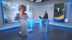 Zuzana Nouzovská: Topíme sa v mlieku
