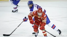 Ponúkne draft do NHL nevšedný príbeh? Otec môže vybrať vlastného syna, ktorý patrí k najväčším talentom
