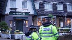 Británia: Streľba v krčme na Štedrý večer si vyžiadala 1 mŕtvu a 3 ranených